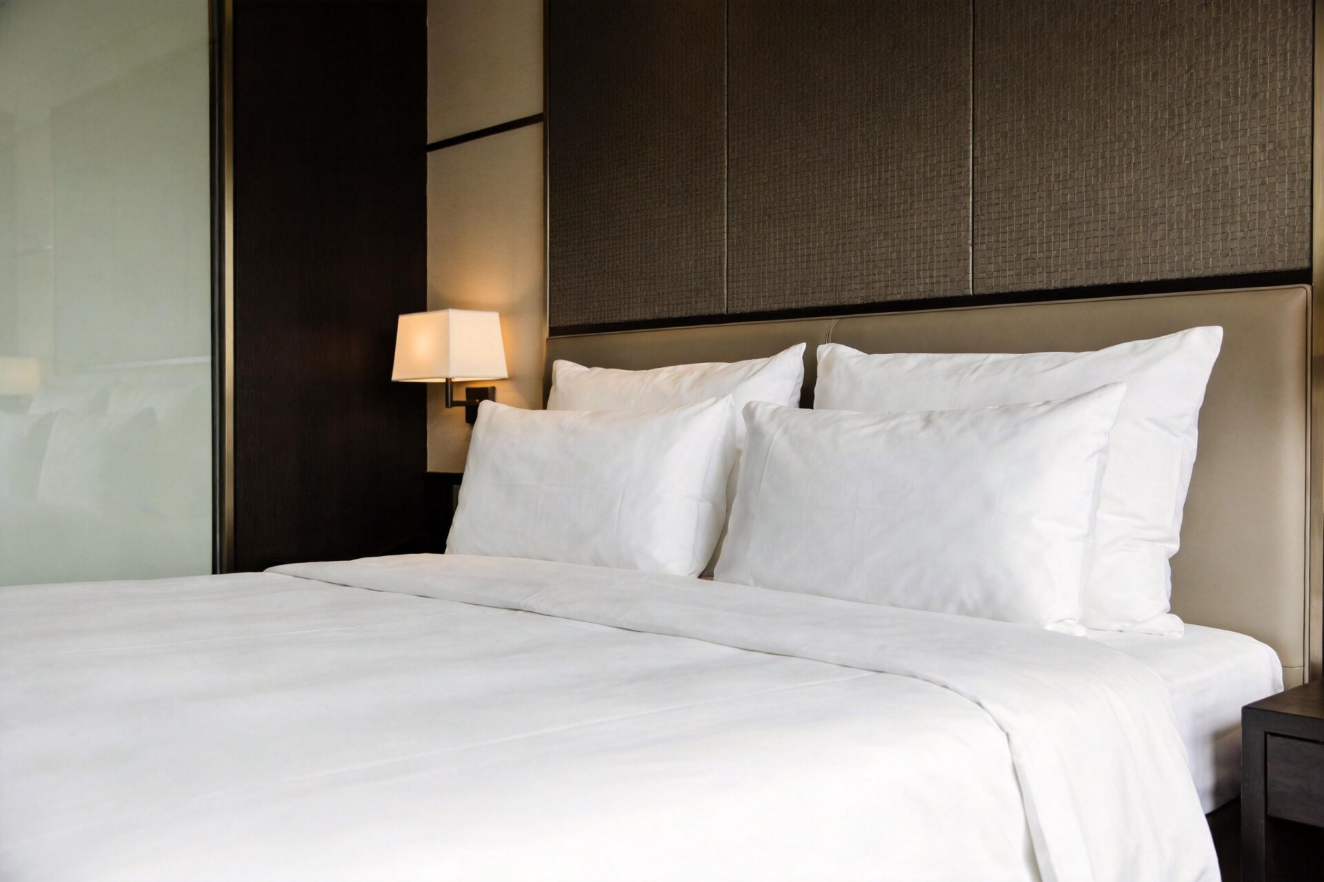 Hypoallergenic Hotel Bedding: A Complete Guide for Allergy-Friendly Stays